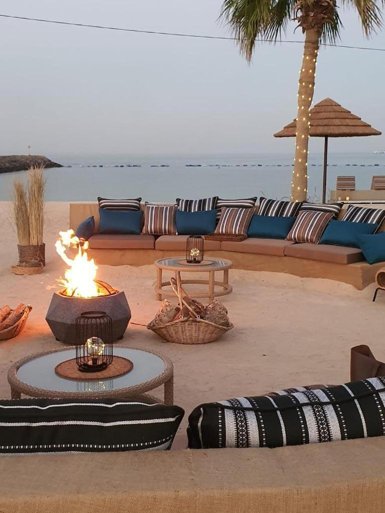 Marina Hotel Κουβέιτ Εξωτερικό φωτογραφία The Beach at The Oberoi